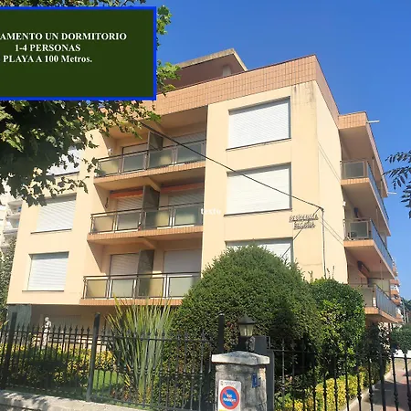 Beach 100m Apartment *
